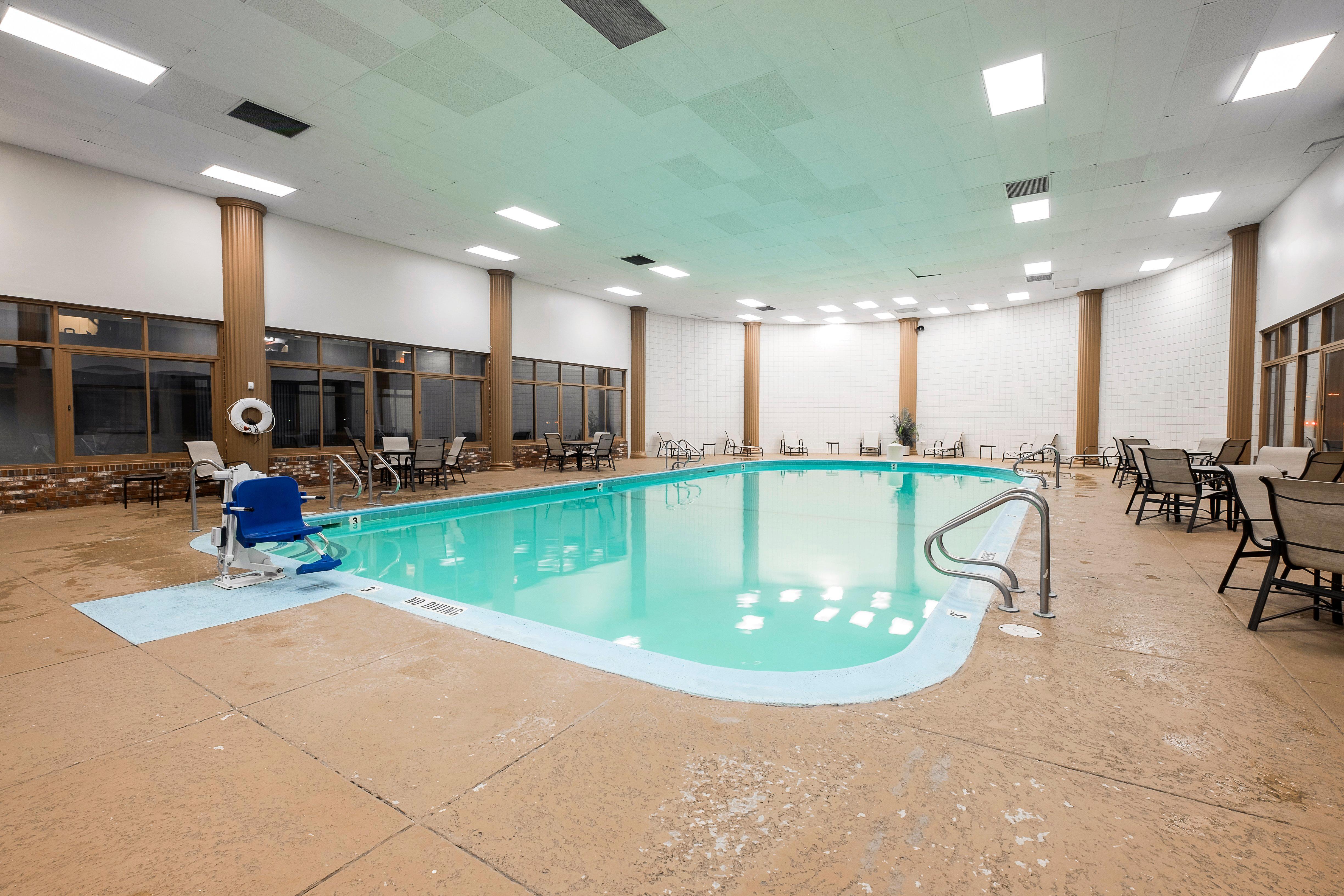 Red Roof Inn Plus+ Boston - Woburn/ Burlington מראה חיצוני תמונה