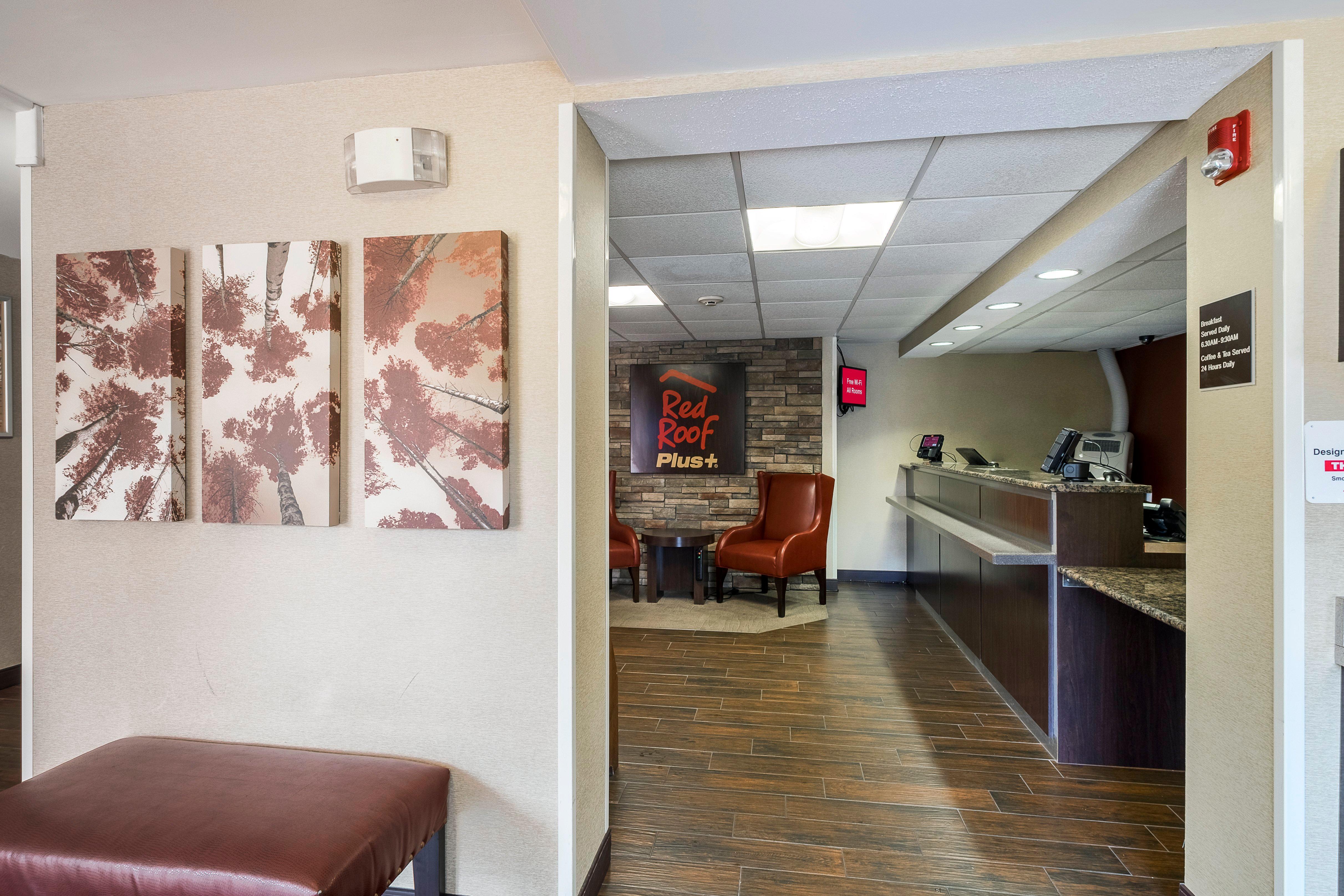 Red Roof Inn Plus+ Boston - Woburn/ Burlington מראה חיצוני תמונה