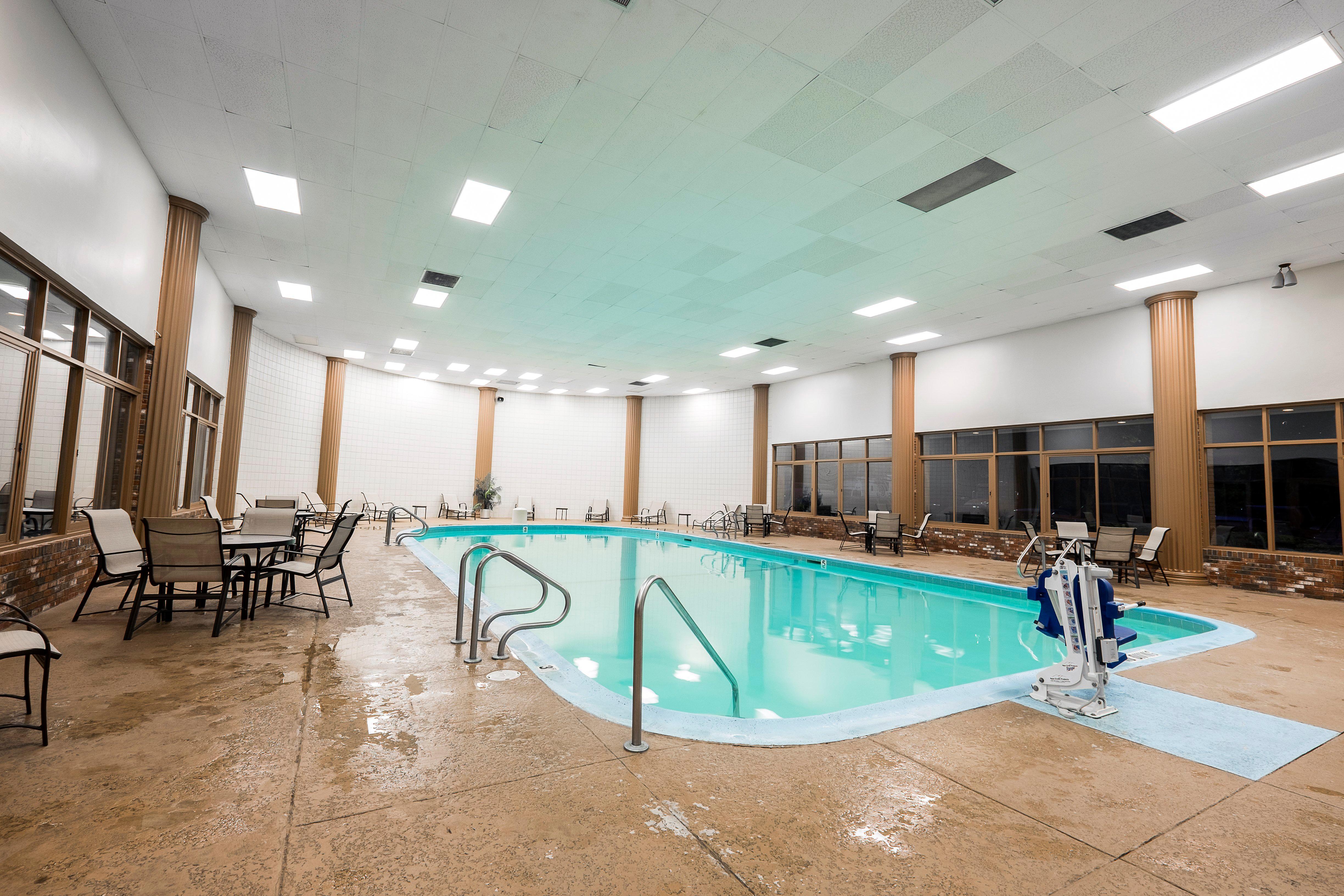 Red Roof Inn Plus+ Boston - Woburn/ Burlington מראה חיצוני תמונה