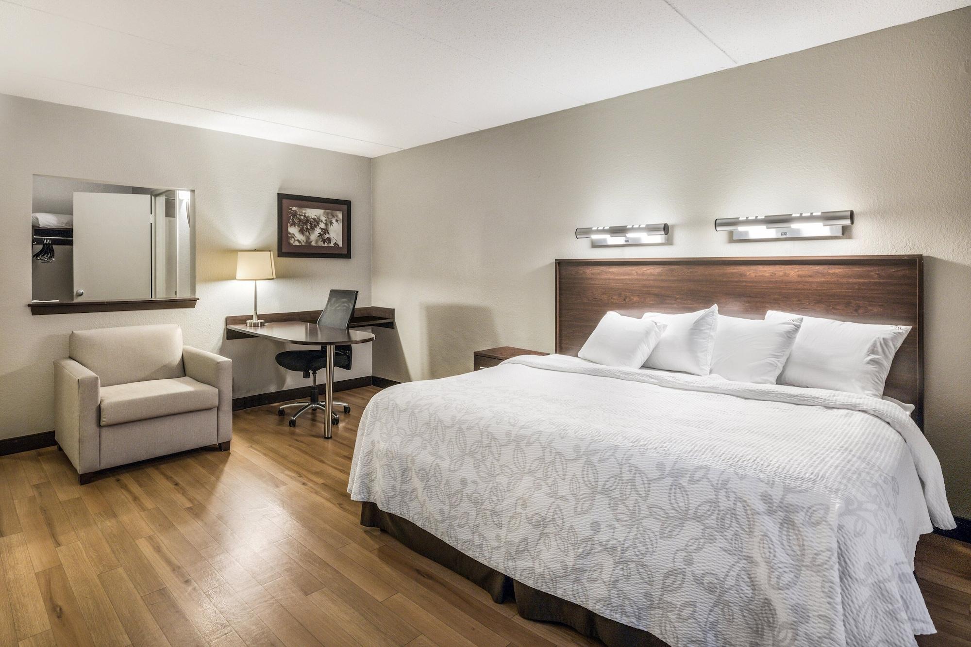 Red Roof Inn Plus+ Boston - Woburn/ Burlington מראה חיצוני תמונה