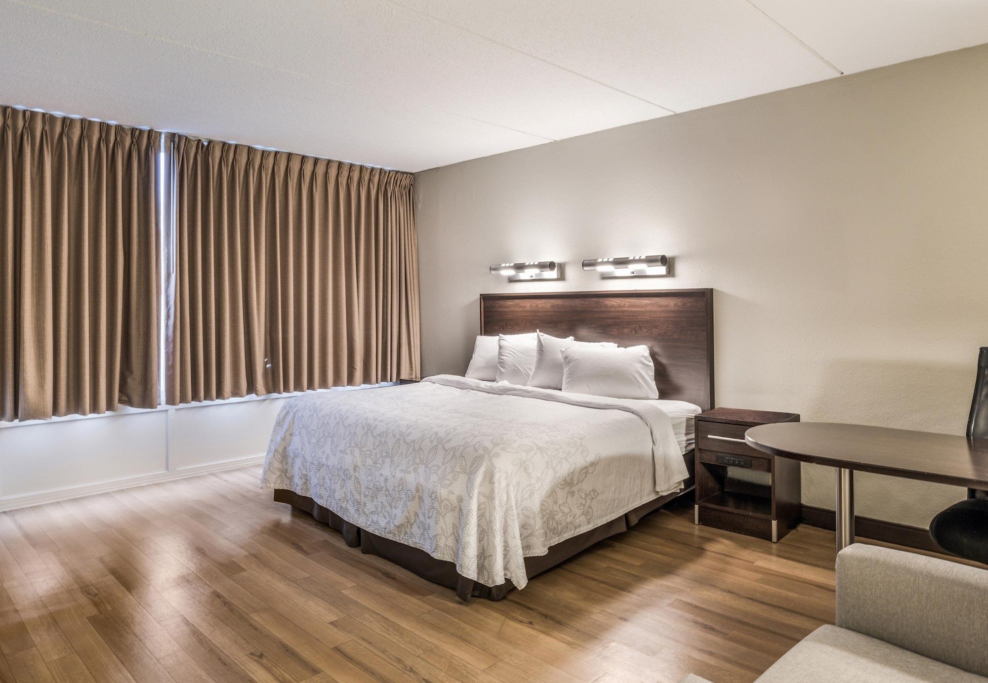 Red Roof Inn Plus+ Boston - Woburn/ Burlington מראה חיצוני תמונה