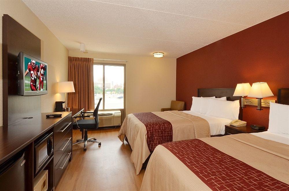 Red Roof Inn Plus+ Boston - Woburn/ Burlington מראה חיצוני תמונה