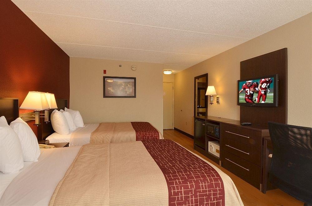 Red Roof Inn Plus+ Boston - Woburn/ Burlington מראה חיצוני תמונה